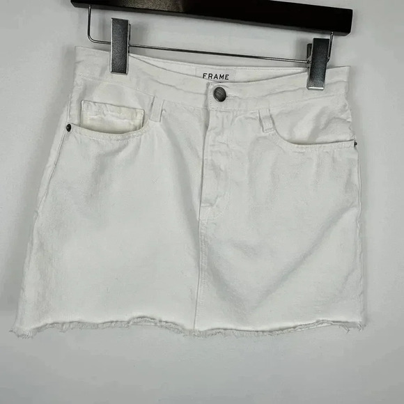 FRAME Denim White Denim Mini Skirt SIZE 26 - Picture 1 of 6